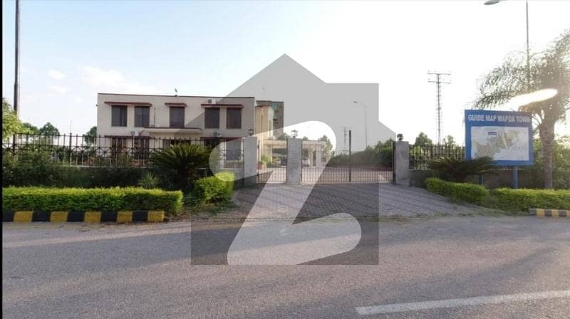 10 Marla Corner Plot For Sale In C Block, Demand 48lac 10 Marla Corner Plot For Sale In C Block, Demand 48lac