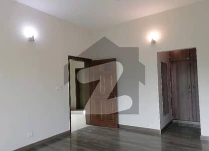 Askari 11 12 Marla House Up For sale