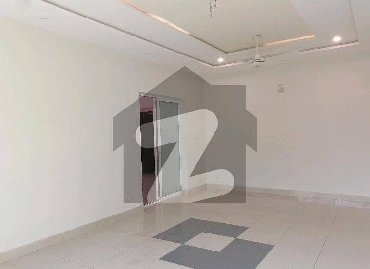 A Spacious 12 Marla House In Askari 11 A Spacious 12 Marla House In Askari 11