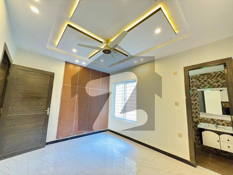 NEW 4 BED DESIGNER HOUSE NEW 4 BED DESIGNER HOUSE