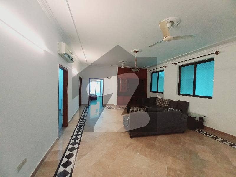 Golden Heights 3 Beds Apartment For Sale Golden Heights 3 Beds Apartment For Sale