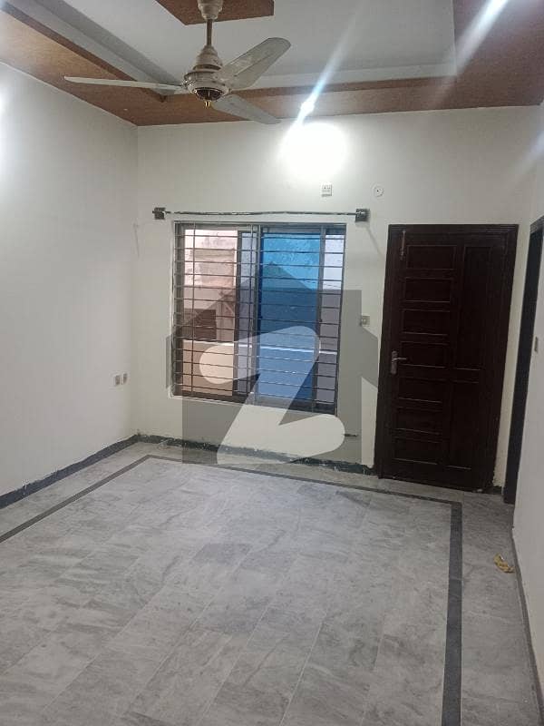 8 Marla Upper Portion Available For Rent