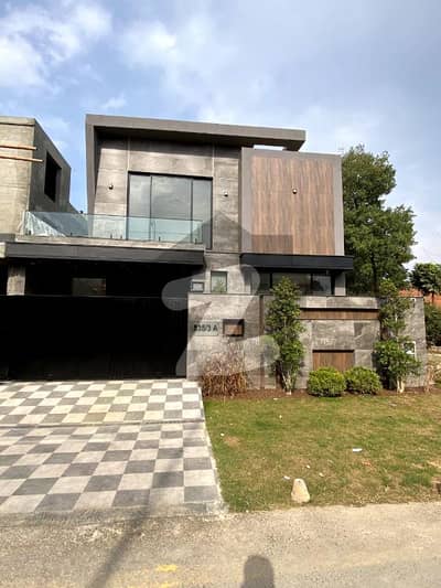 Modern 10Marla House For Sale In Phase 5