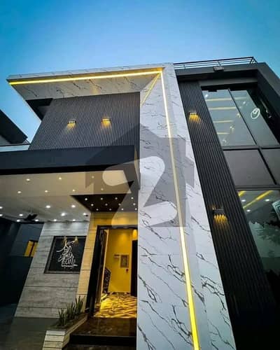 Modern 10 Marla House For Sale in Phase 7