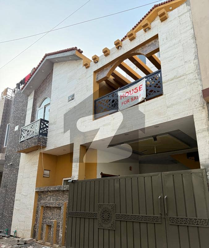 بنی گالہ اسلام آباد میں 4 کمروں کا 5 مرلہ مکان 1.65 کروڑ میں برائے فروخت۔ بنی گالہ اسلام آباد میں 4 کمروں کا 5 مرلہ مکان 1.65 کروڑ میں برائے فروخت۔