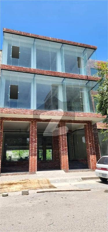 G-9 New 14,000 Sqft Plaza Lift Parking available on Rent G-9 New 14,000 Sqft Plaza Lift Parking available on Rent