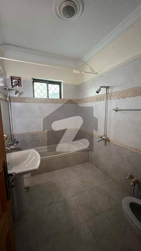 ایف ۔ 7 اسلام آباد میں 6 کمروں کا 2 کنال مکان 9.0 لاکھ میں کرایہ پر دستیاب ہے۔ ایف ۔ 7 اسلام آباد میں 6 کمروں کا 2 کنال مکان 9.0 لاکھ میں کرایہ پر دستیاب ہے۔