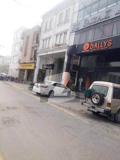 4 Marla Commercial Rented Building ( Monthly Rent Income 3 Lac 30 thousand ) Available For Sale Golden Chance For Future Investment In DHA Phase 2 R Block .