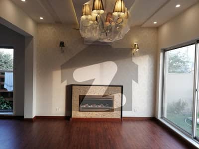 ONE KANAL UPPER PORTION AVAILABLE FOR RENT IN DHA PHASE 2
