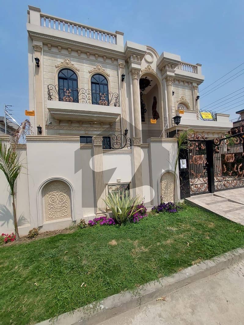 11.5 Marla Corne And Facing Park House For Sale 11.5 Marla Corne And Facing Park House For Sale