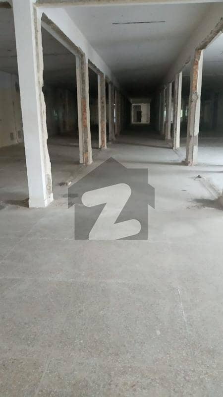 Ideal Warehouse available for rent in Modeal Town Humak. 43000 sq ft Covered area Ideal Warehouse available for rent in Modeal Town Humak. 43000 sq ft Covered area