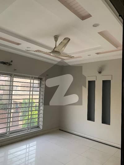 8 Marla Lower Lock Upper Portion Like Brand New For Rent In Valencia Town