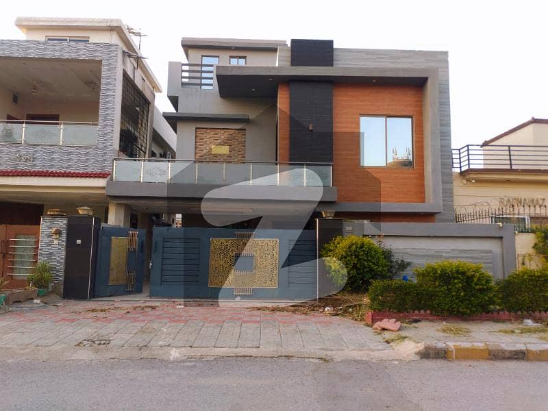 Most Reasonable Price 10 Marla Modern Luxurious For Sale In Bahria Town Islamabad Phase 8 Most Reasonable Price 10 Marla Modern Luxurious For Sale In Bahria Town Islamabad Phase 8