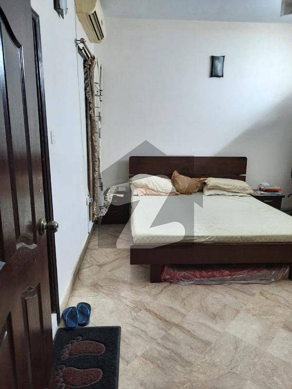 SPACIOUS APARTMRNT FOR SALE IN BLOCK 4 CLIFTON KARACHI SPACIOUS APARTMRNT FOR SALE IN BLOCK 4 CLIFTON KARACHI