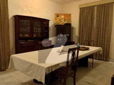 BUNGALOW FOR SALE PHASE-5