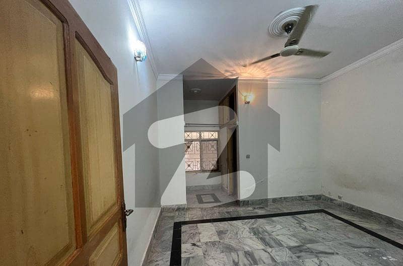 7 Marla Upper Portion Available For Rent 7 Marla Upper Portion Available For Rent