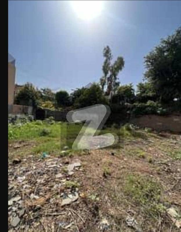 *Exclusive Plot For Sale In F-7 Margalla Facing | Prime Location* *Exclusive Plot For Sale In F-7 Margalla Facing | Prime Location*