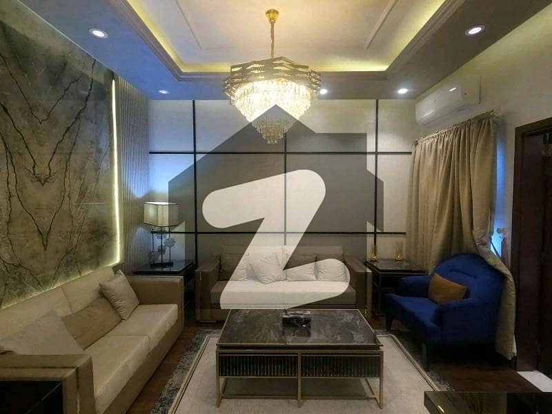 To sale You Can Find Spacious Flat In University Road To sale You Can Find Spacious Flat In University Road