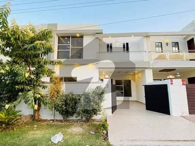 5 Marla, Ultra Luxurious Designer House For Sale In Buch Executive Villas, Multan