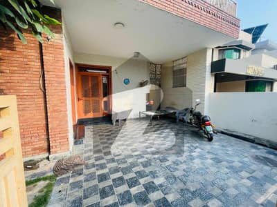 DEFENCE BEAUTIFUL 10 MARLA BRAND NEW HOUSE FOR SALE IN DHA LAHORE