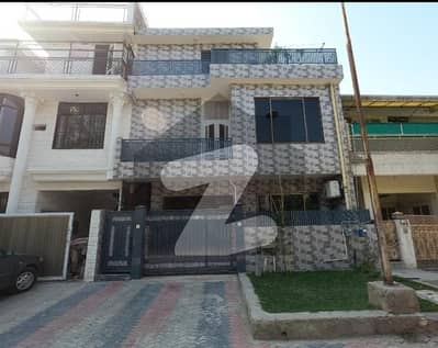 FOR SALE 25X50 Double Unit Fully Renovated Double Storey House Available In G-9/4 FOR SALE 25X50 Double Unit Fully Renovated Double Storey House Available In G-9/4