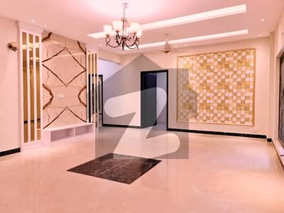 Army Housing Complex 4 bed rooms Flat For Sale Is Available Askari 10 - Sector F Lahore Cantt
