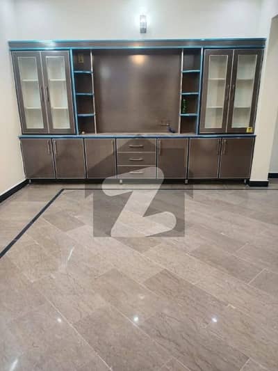7 Marla Ful House Available For Rent 7 Marla Ful House Available For Rent