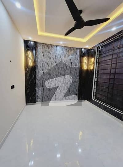 5 Marla Brand New Upper Portion Park View City Lahore