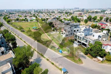 5-Marla Plot On Prime Boulevard 45 Feet Road Adjacent To Park (80 Mtr), Best Residential & Investment Option 5-Marla Plot On Prime Boulevard 45 Feet Road Adjacent To Park (80 Mtr), Best Residential & Investment Option