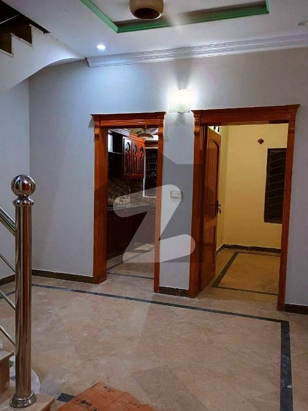 25*40 Beautiful House On Proper Map G13/1 25*40 Beautiful House On Proper Map G13/1