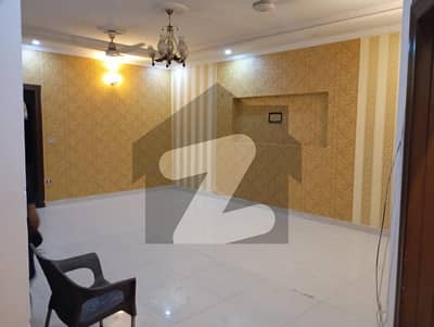 10 Marla beautiful upper portion for rent in bahria town