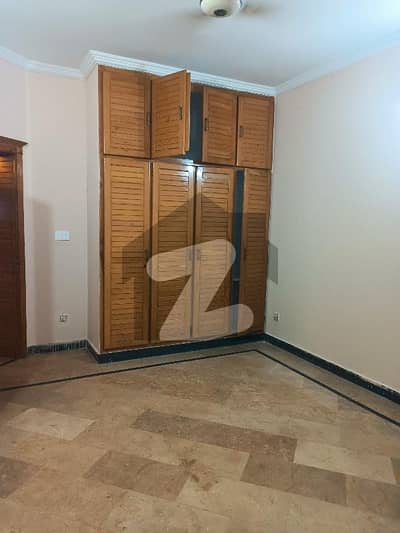 3 Bedroom Attach Washroom Ground Portion For Rent Demand 90000 Prime Location