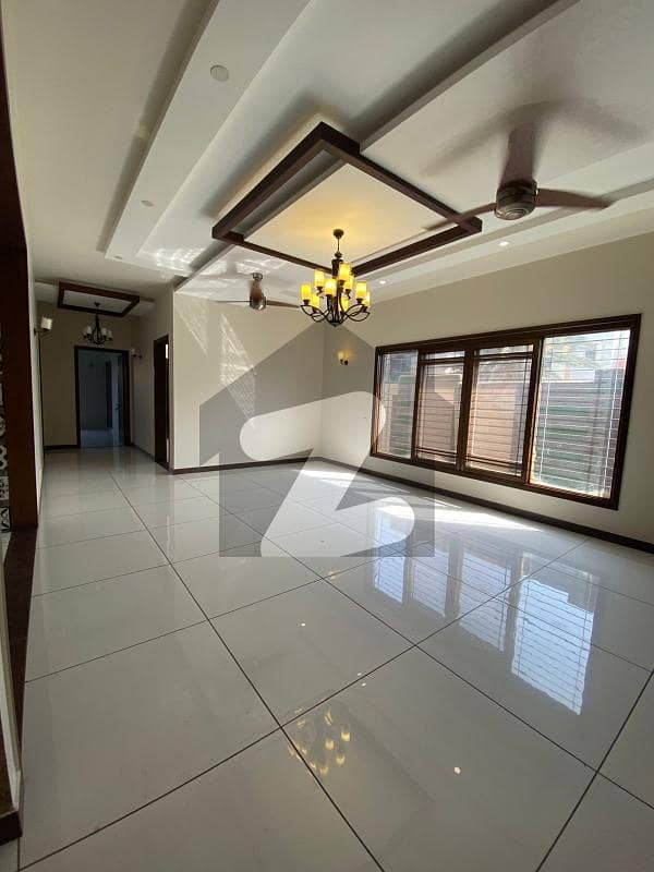 Luxurious 500-Yard Bungalow For Rent In DHA Phase 7 Luxurious 500-Yard Bungalow For Rent In DHA Phase 7
