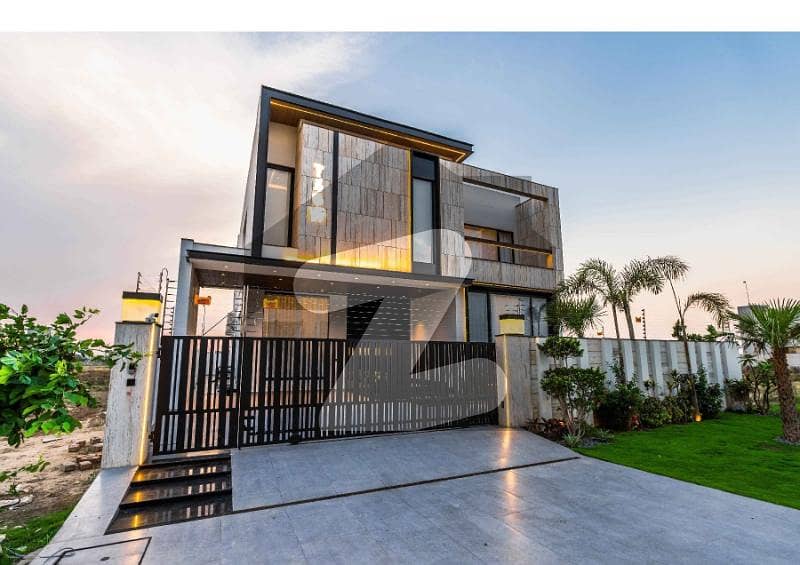 1 Kanal Top Quality Build Luxurious Beautiful Modern Design Villa For Sale In DHA Lahore Phase 6 Prime Location 1 Kanal Top Quality Build Luxurious Beautiful Modern Design Villa For Sale In DHA Lahore Phase 6 Prime Location