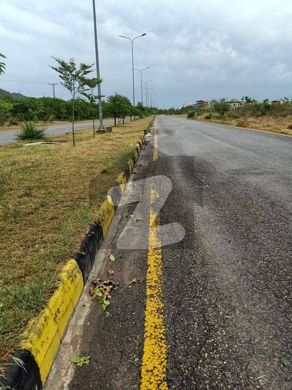 C-14 Main Double Road Plot For Sale. Investor Rate C-14 Main Double Road Plot For Sale. Investor Rate