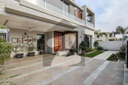 Fully Renovated 1 Kanal Luxurious House Available For Sale Near To Jalal Sons, Imtiaz Store, KFC