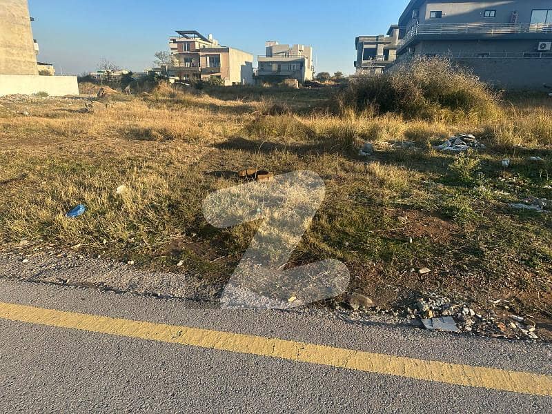 35*70 Plot Margala Face Prime Location 35*70 Plot Margala Face Prime Location