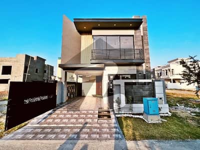 Charming 3-Bedroom 5 Marla House in DHA Modern Comfort with Stylish Finishes
