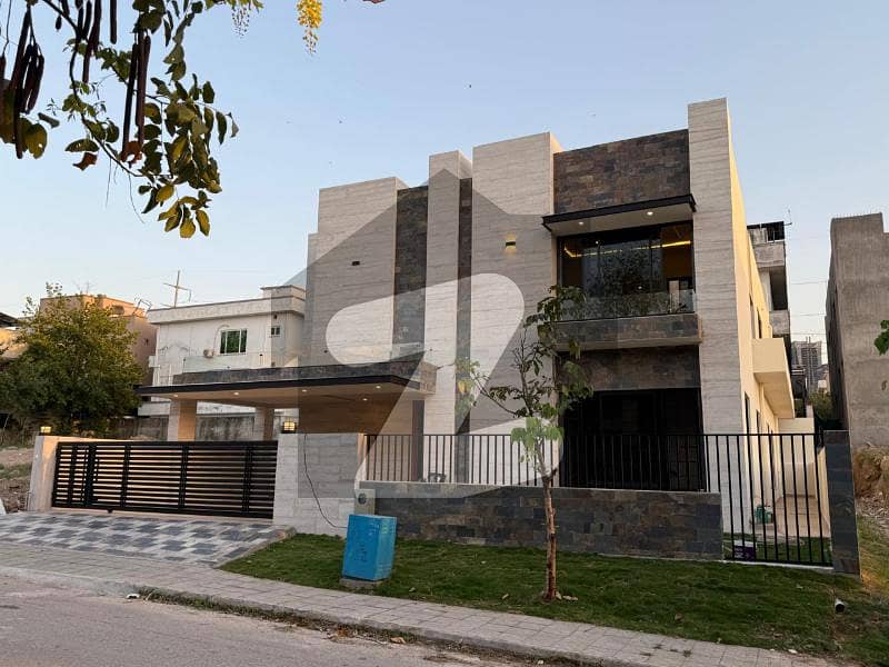 Travertine Elevated Themed House For Sale Travertine Elevated Themed House For Sale