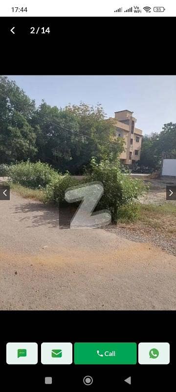 URGENT SALE Plot For Sale 450 Sq Yard