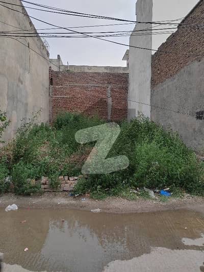 5 Marla Prime Location 30 Feet Rod Water Available Investor Rate (DPC Done)