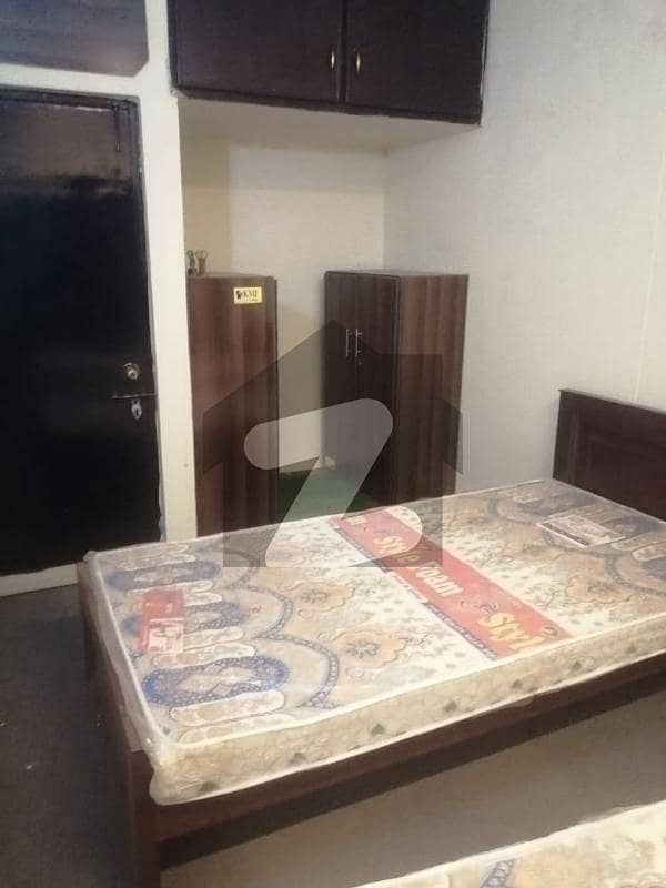 Furnished Executive Bed Space Available For Rent Located At Sultana Arcade Firdous Market Gulberg 3 For Female Furnished Executive Bed Space Available For Rent Located At Sultana Arcade Firdous Market Gulberg 3 For Female