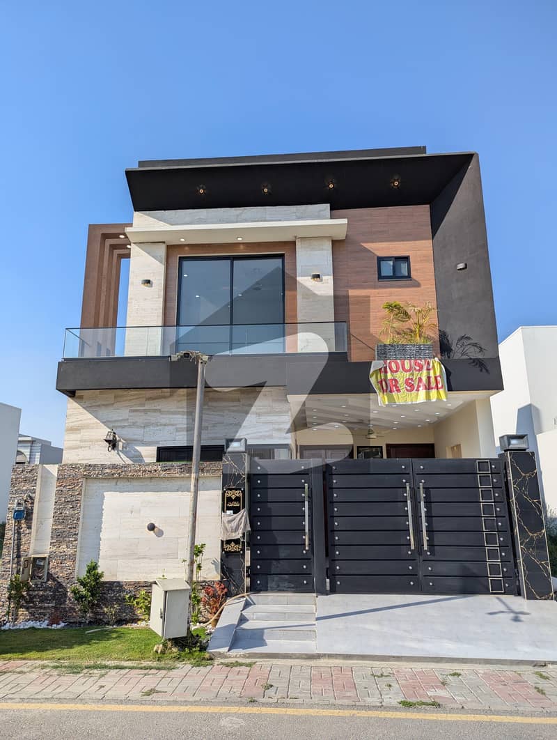 5 Marla Luxury House For Sale 5 Marla Luxury House For Sale