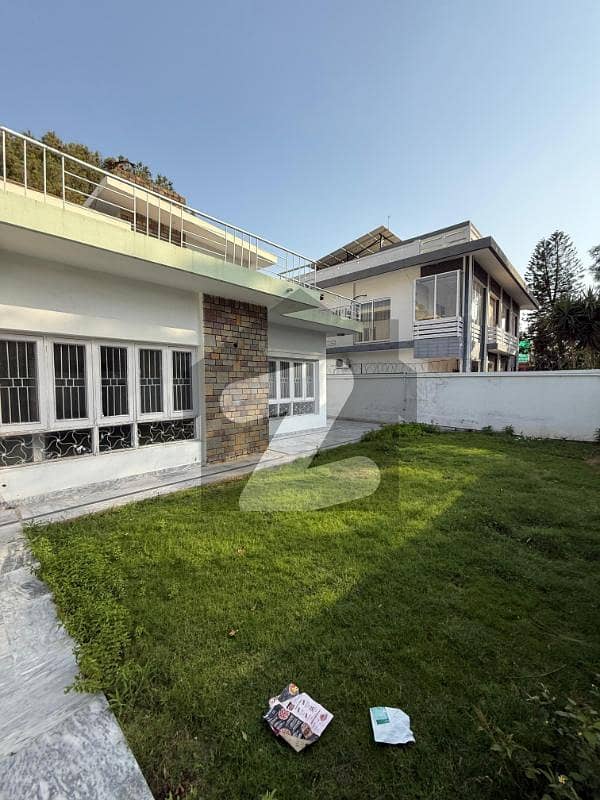 House For Rent In F-7 House For Rent In F-7