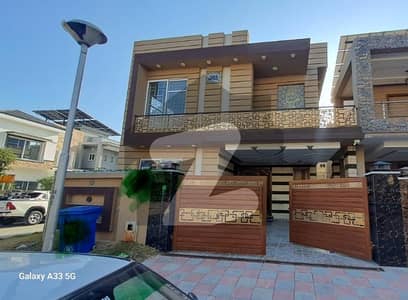 10 Marla Corner Brand New Designer Double Unit+ Swimming Pool House In Phase 3 Bahria Town Rawalpindi 10 Marla Corner Brand New Designer Double Unit+ Swimming Pool House In Phase 3 Bahria Town Rawalpindi