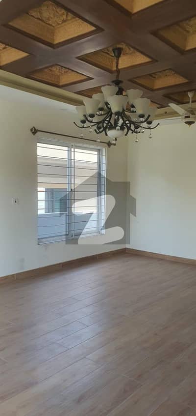 1 Kanal New Upper Portion For Rent