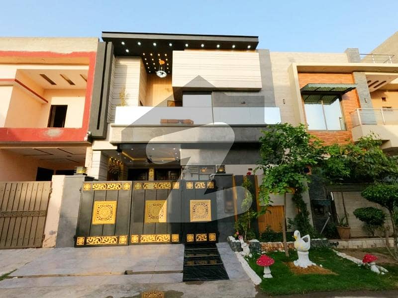 5 Marla Modern Design Brand New Full House For Sale 5 Marla Modern Design Brand New Full House For Sale