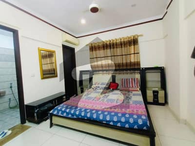 ڈی ایچ اے فیز 6 ڈی ایچ اے ڈیفینس,کراچی میں 3 کمروں کا 7 مرلہ فلیٹ 2.65 کروڑ میں برائے فروخت۔
