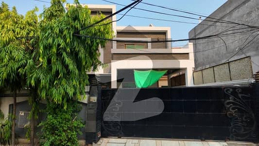 A Well Designed Prime Location House Is Up For sale In An Ideal Location In New Super Town