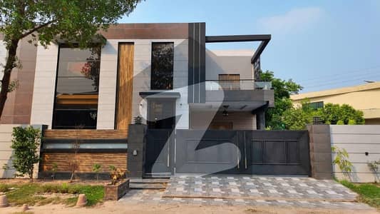 Best Options For Corner House Is Available For sale In Punjab Coop Housing - Block B Best Options For Corner House Is Available For sale In Punjab Coop Housing - Block B